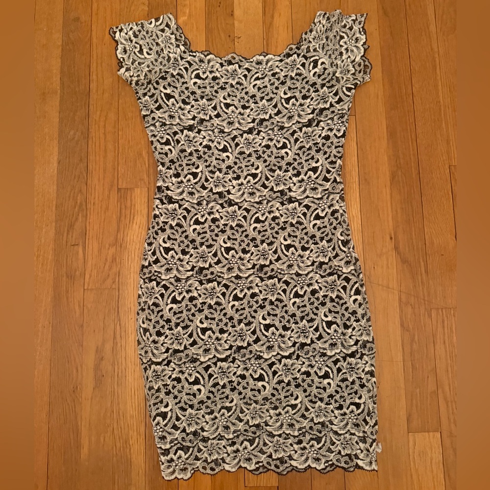 White House black market body con dress